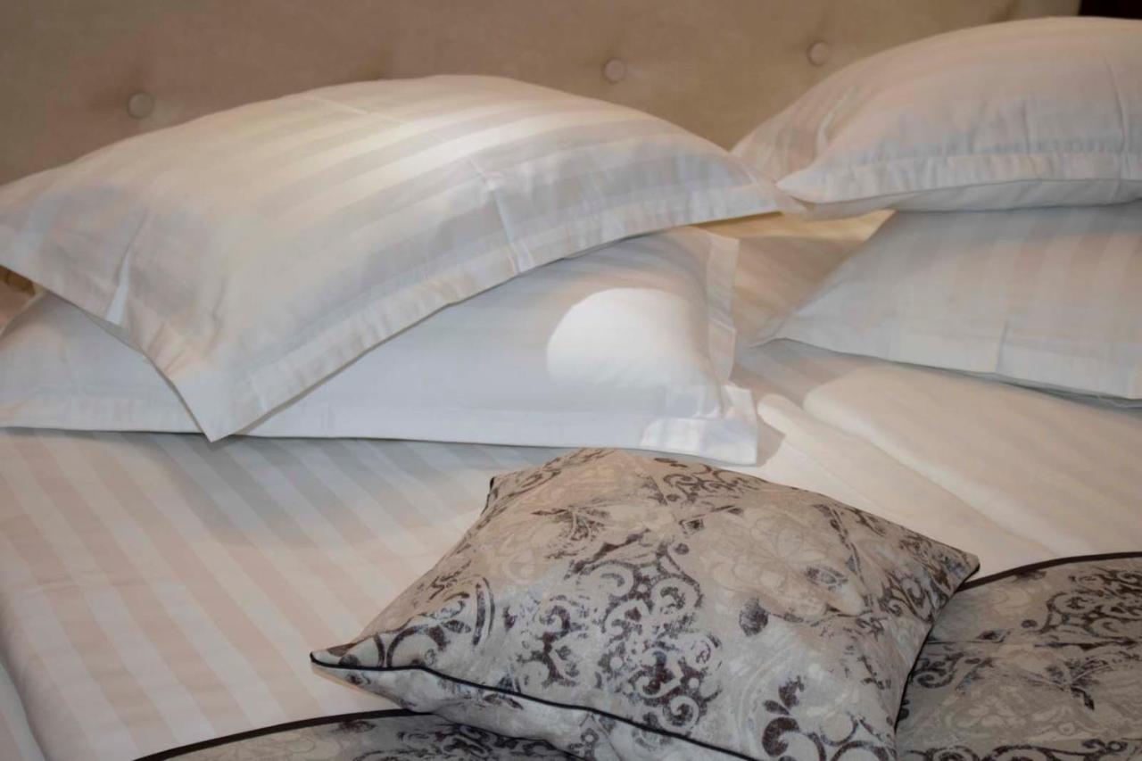 Hotel Casa Pino à Braşov Extérieur photo